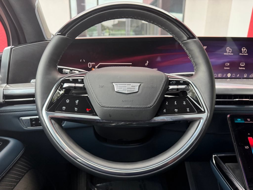 Used 2025 Cadillac Escalade IQ Luxury 2 w/ LPO, Premium Carpet Package AWD/4WD image 15
