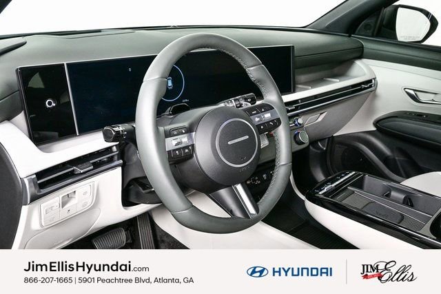 Certified 2025 Hyundai Tucson Limited image 4