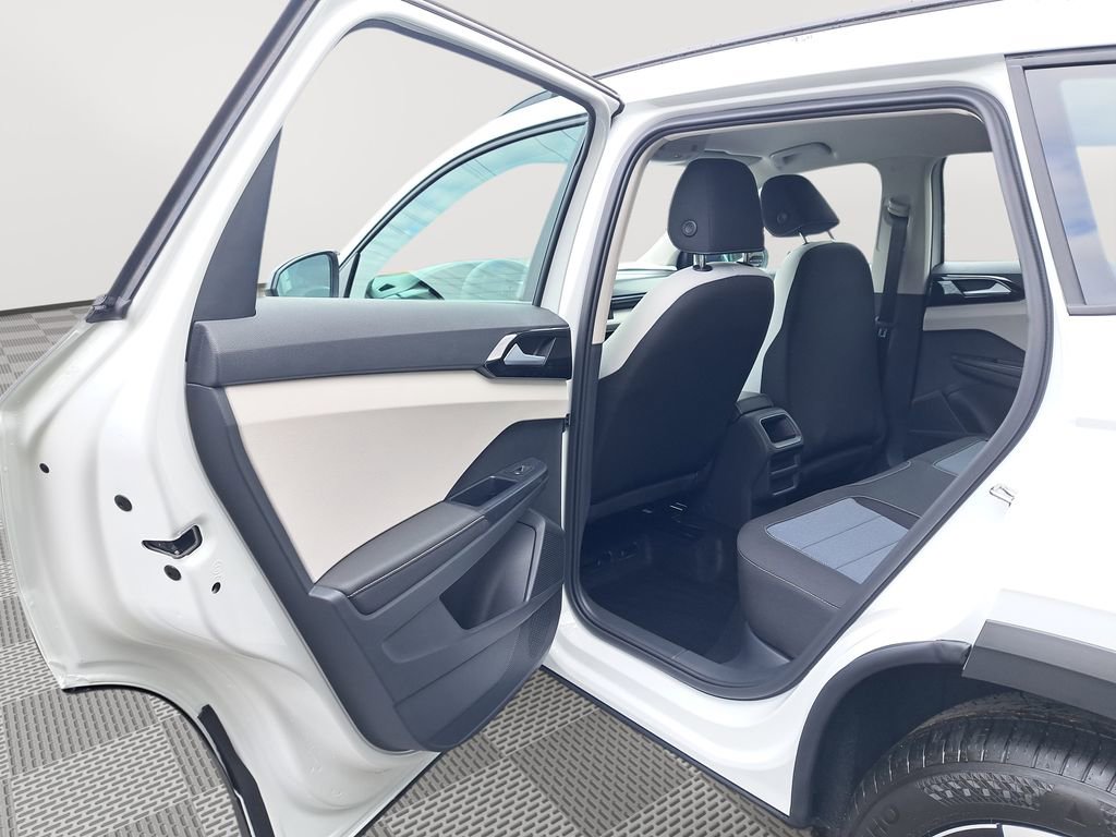 New 2025 Volkswagen Taos S image 13