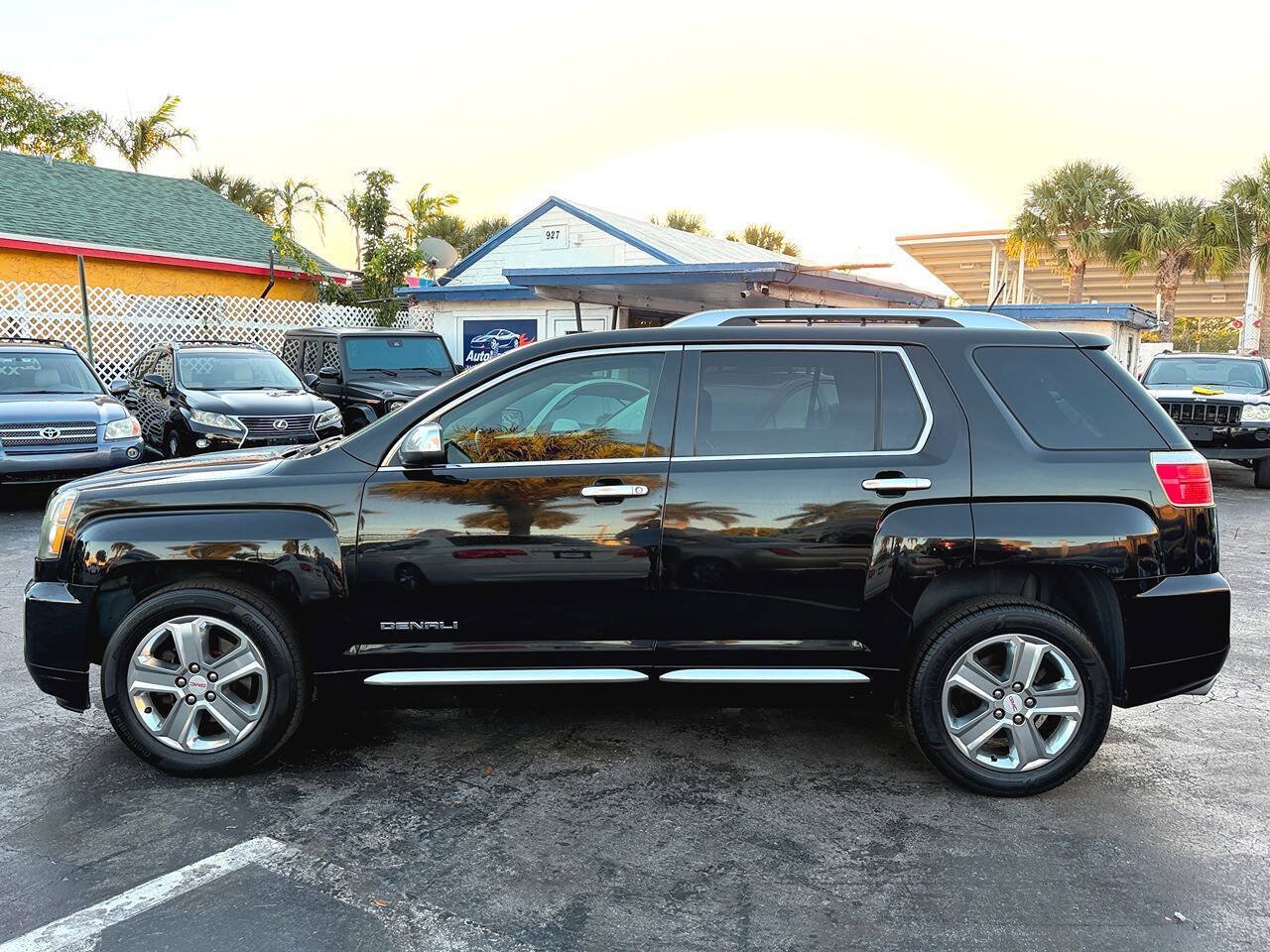 Used 2017 GMC Terrain Denali FWD image 11