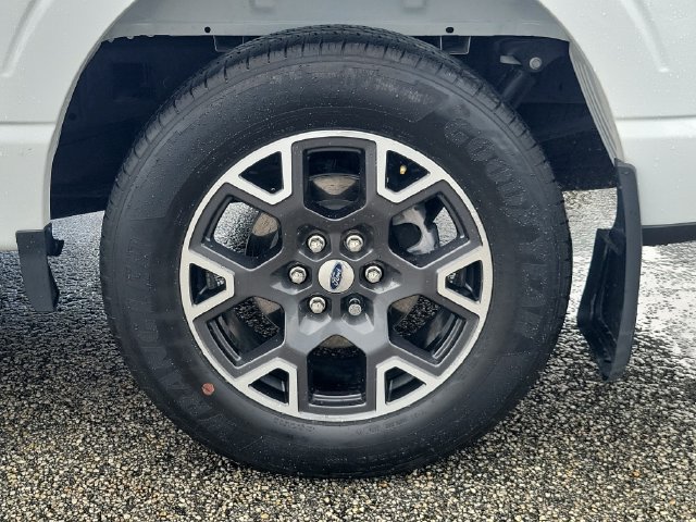 Used 2024 Ford F150 STX RWD image 9