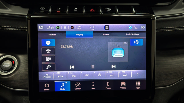 Used 2022 Jeep Grand Cherokee Limited AWD/4WD image 30