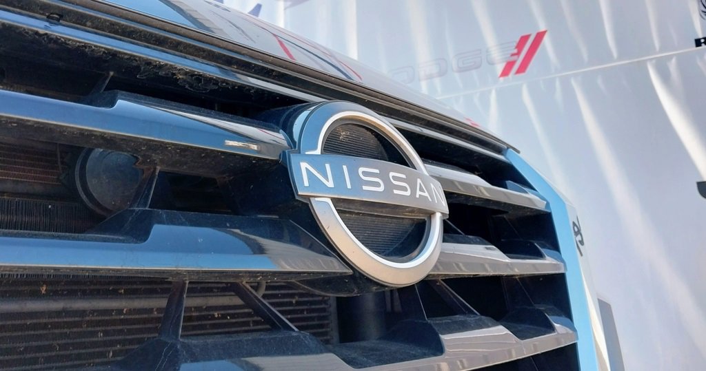 Used 2023 Nissan Armada SV image 2