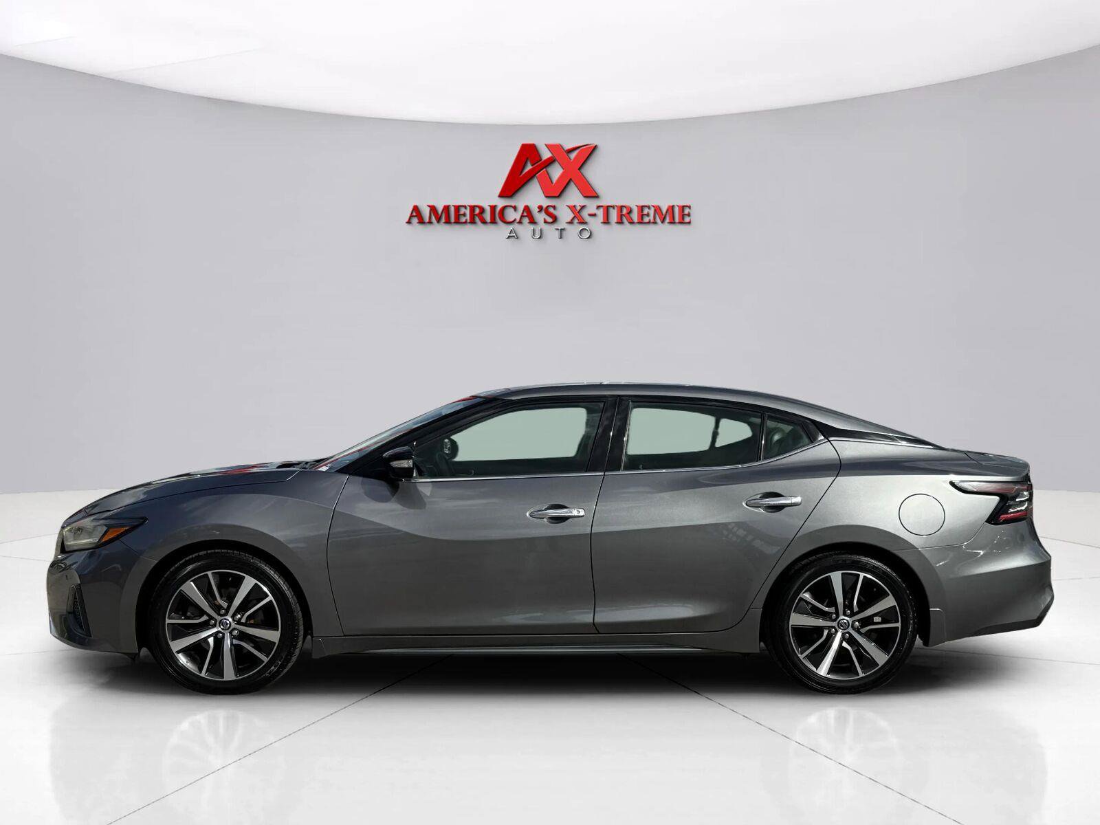 Used 2020 Nissan Maxima 3.5 SL w/ Floor Mat Group FWD image 2
