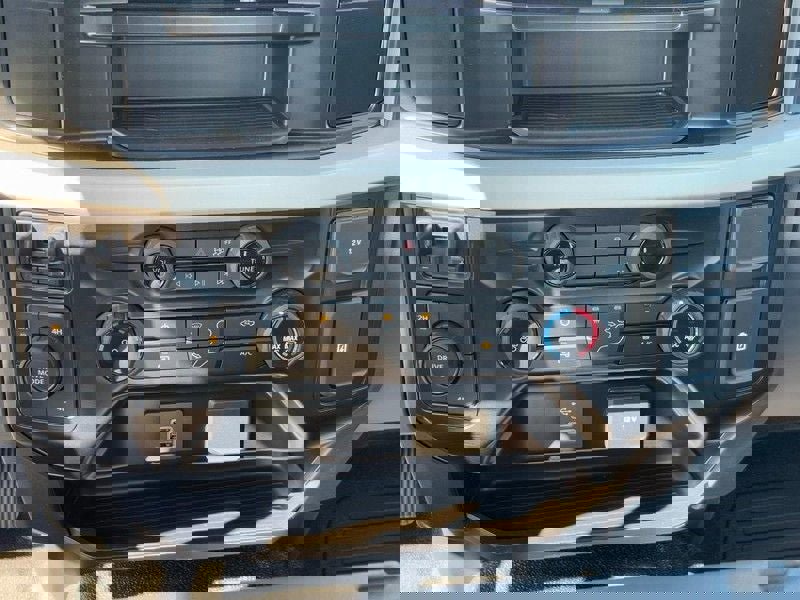 New 2025 Ford F550 4x4 Regular Cab Super Duty image 12