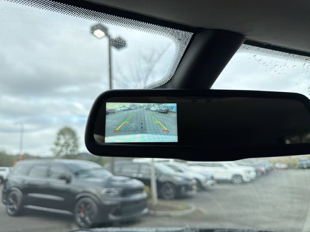 Used 2020 Dodge Journey SE FWD image 15