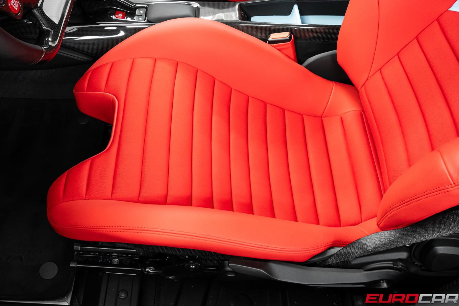 Used 2020 Ferrari 488 Pista Coupe RWD image 53