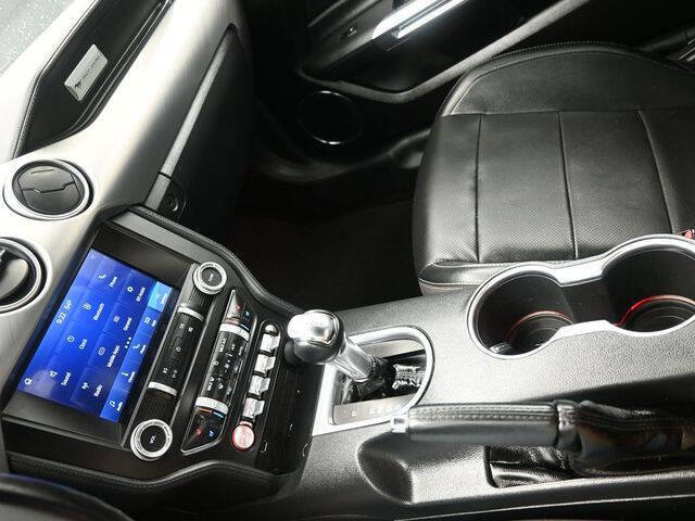 Used 2022 Ford Mustang Premium image 12