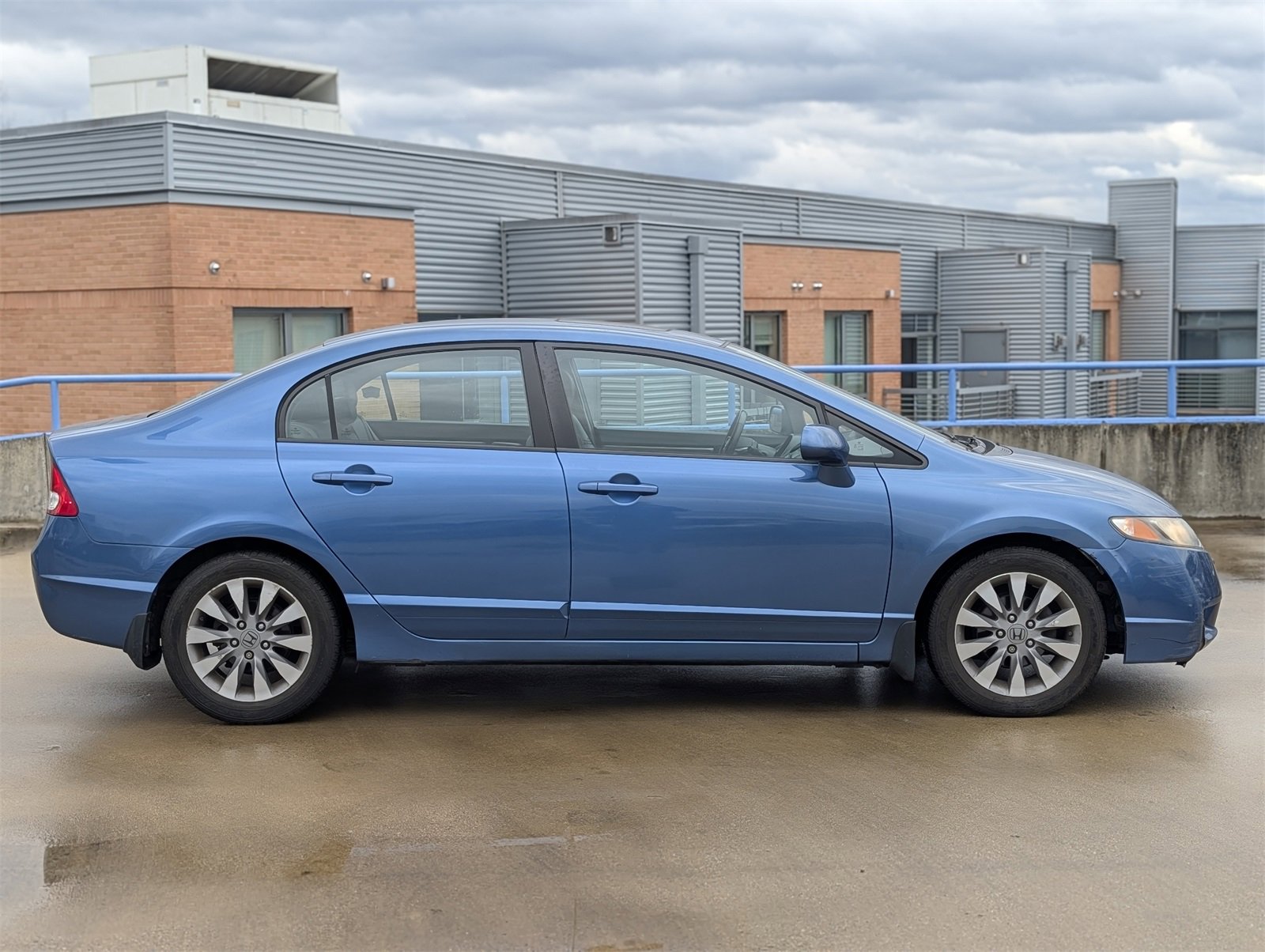 Used 2011 Honda Civic EX-L image 9