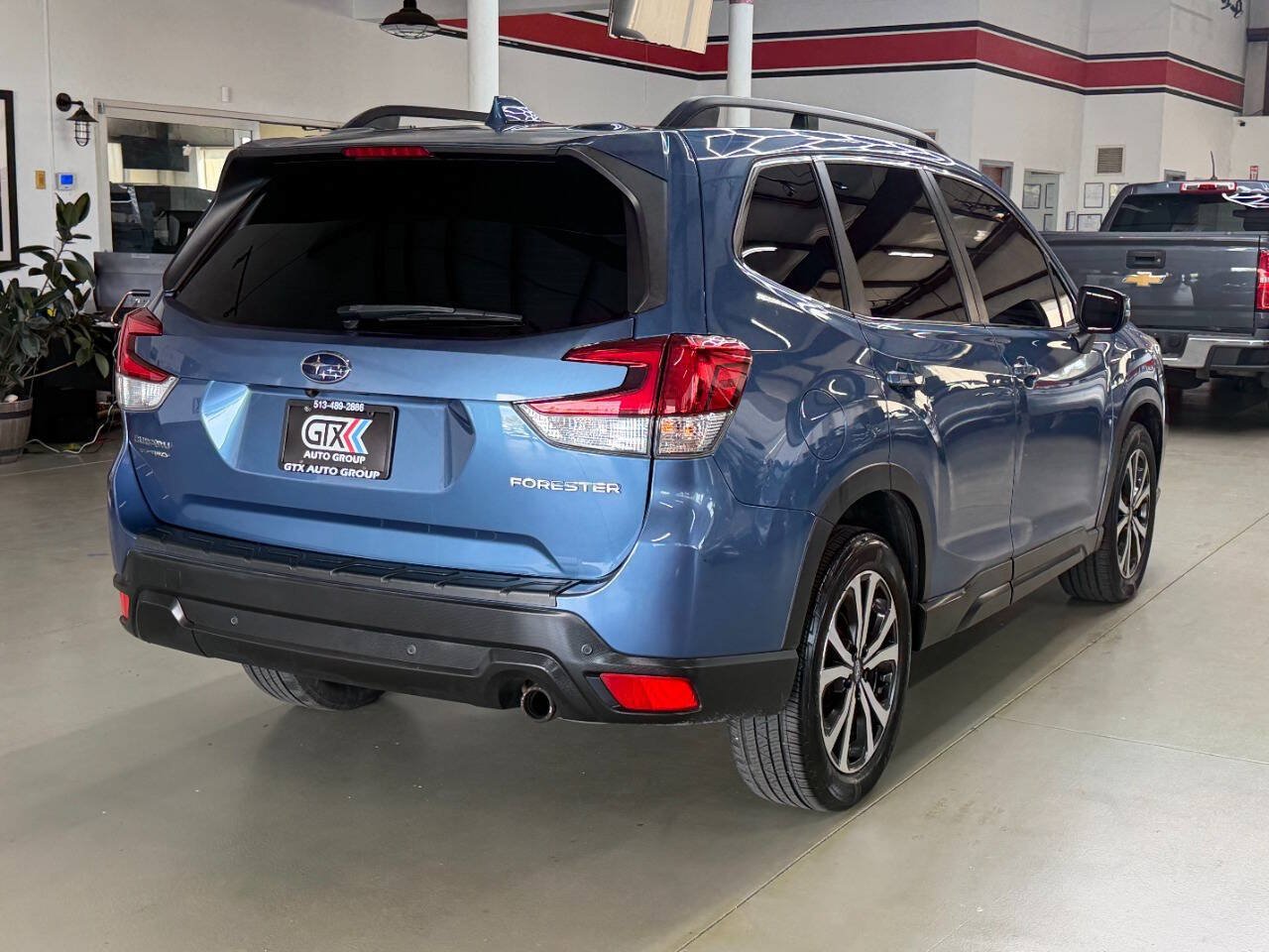 Used 2019 Subaru Forester Limited w/ Popular Package #3 AWD/4WD image 2
