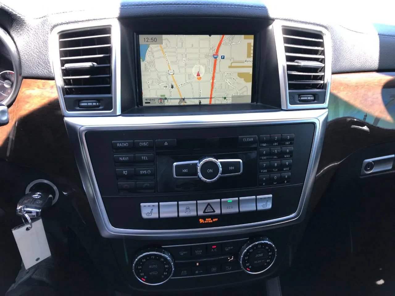 Used 2015 Mercedes-Benz GL 450 4MATIC image 27