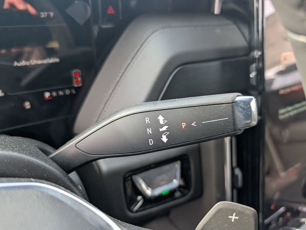 New 2026 GMC Yukon XL Denali w/ Sun & Power Step Package image 21