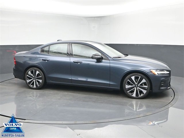 Used 2022 Volvo S60 B5 Momentum w/ Premium Package