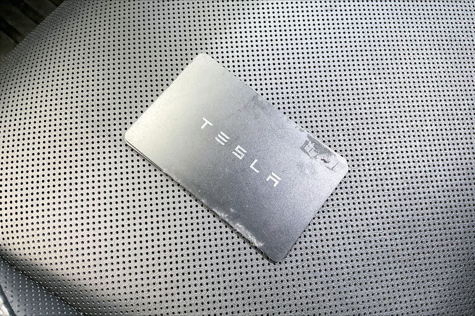 Used 2024 Tesla Cybertruck AWD Crew Cab image 19