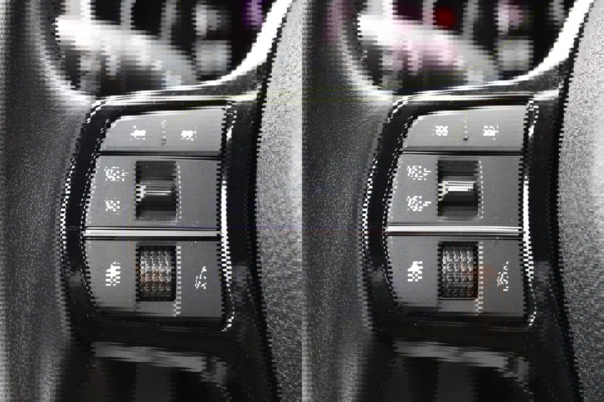 Used 2024 Honda Pilot Touring image 26