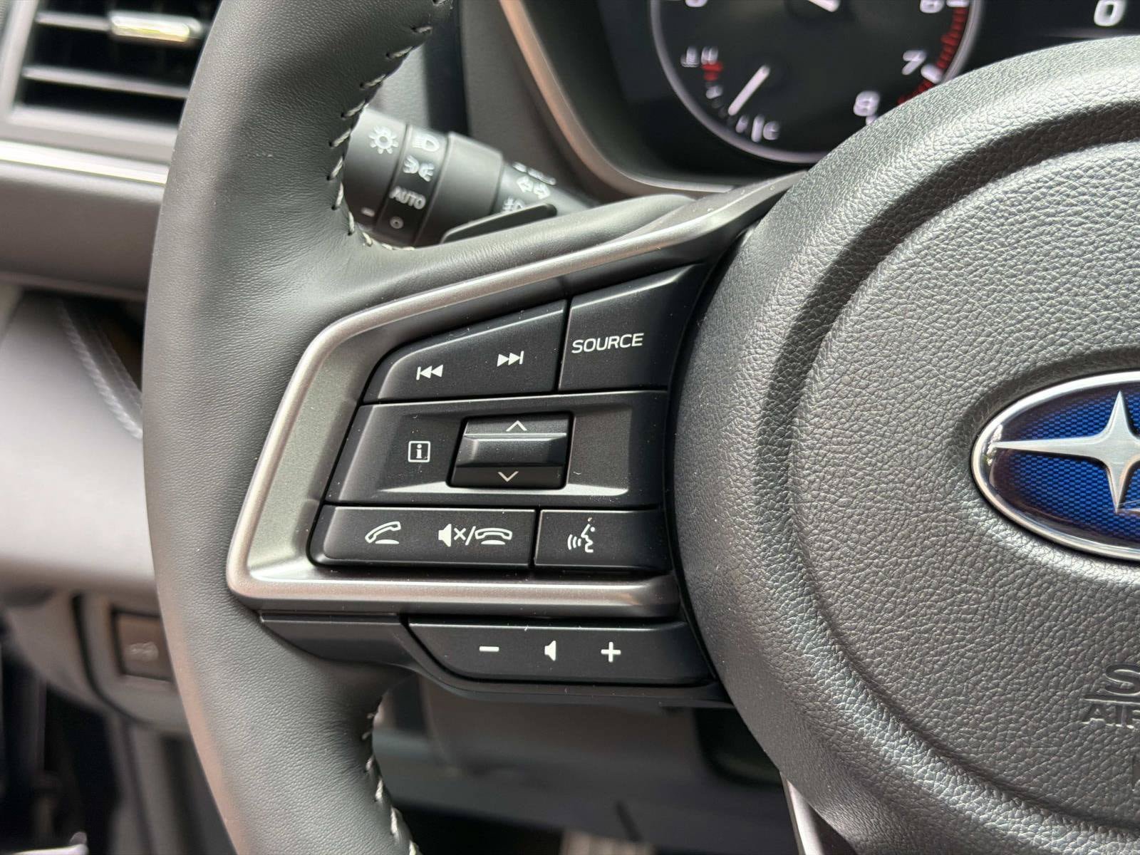 New 2027 Subaru Ascent Touring AWD/4WD image 17