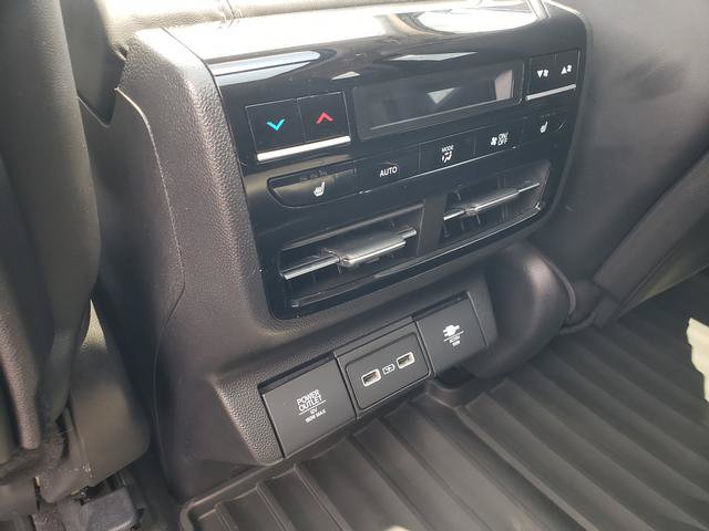 Used 2024 Acura MDX w/ Advance Package AWD/4WD image 16