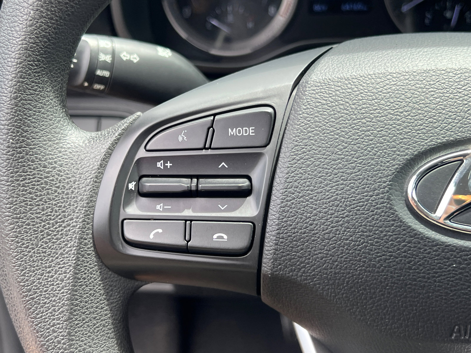 Certified 2022 Hyundai Venue SE FWD image 23