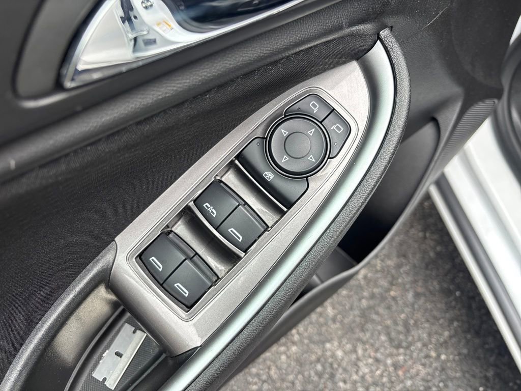 Used 2024 Chevrolet Malibu LT image 29