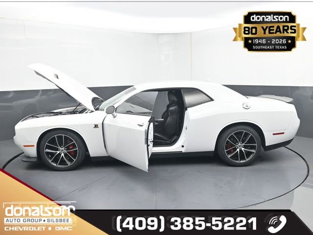 Used 2018 Dodge Challenger R/T Scat Pack w/ Leather Interior Group RWD image 21