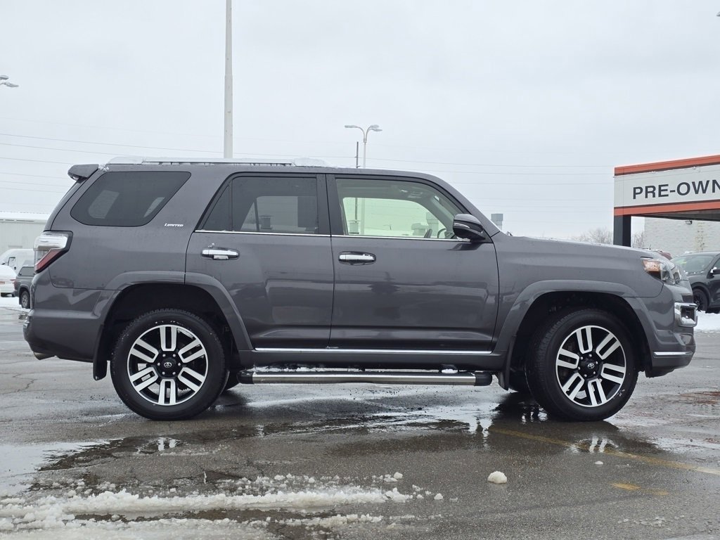 Used 2022 Toyota 4Runner Limited image 31