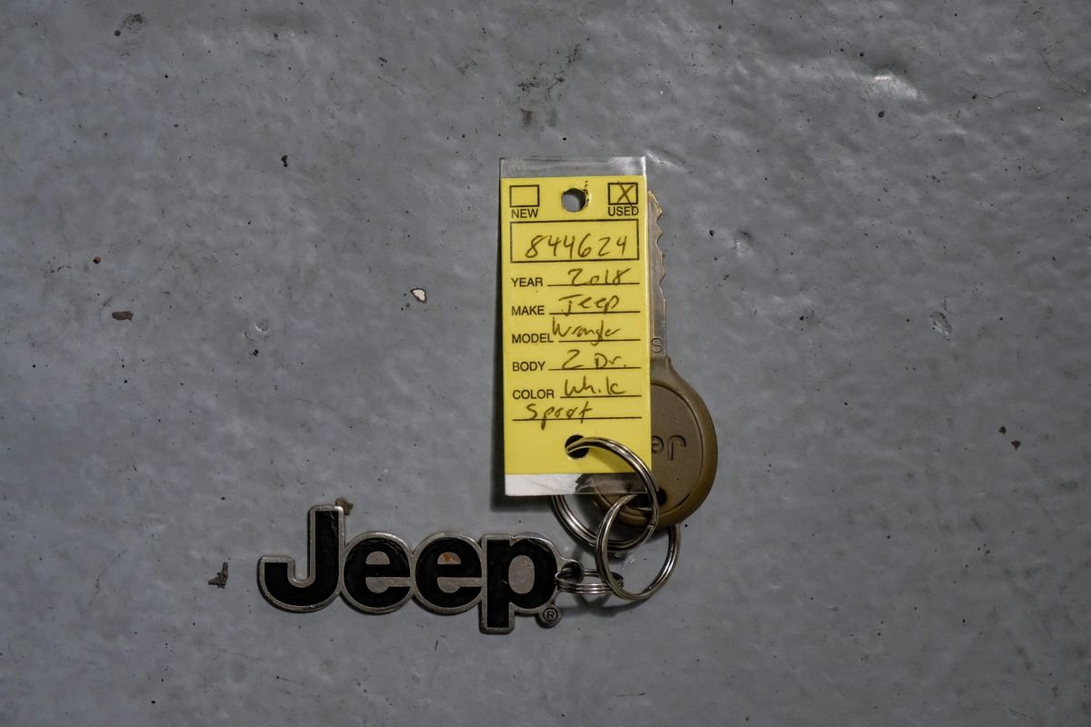 Used 2018 Jeep Wrangler Sport image 53