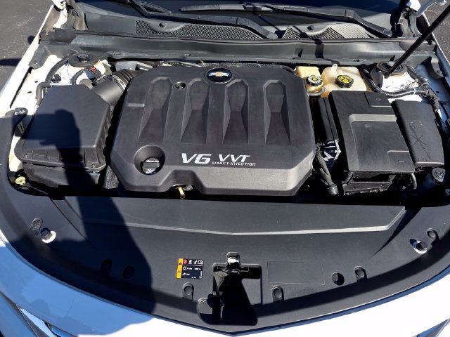 Used 2015 Chevrolet Impala LT w/ Convenience Package FWD image 12