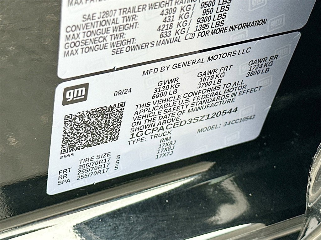 Certified 2025 Chevrolet Silverado 1500 LT image 31