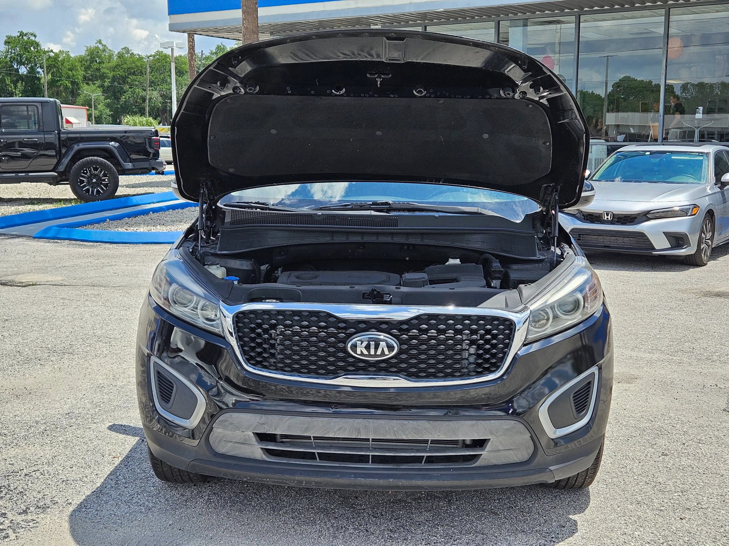 Used 2016 Kia Sorento FWD w/ LX Convenience Package image 16