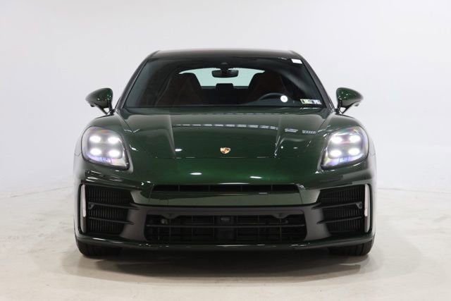 Used 2025 Porsche Panamera 4 image 2