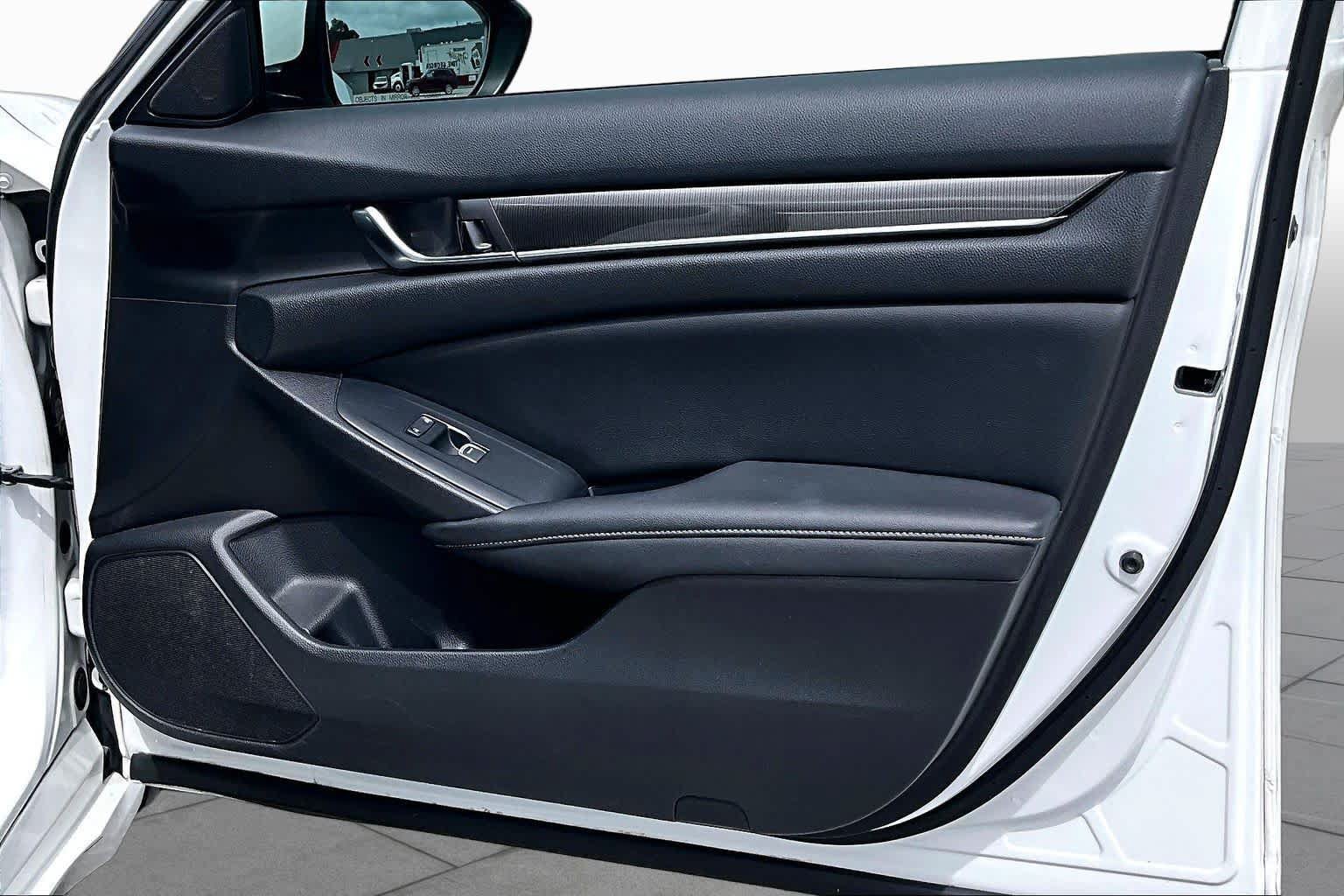 Used 2020 Honda Accord Sport image 23