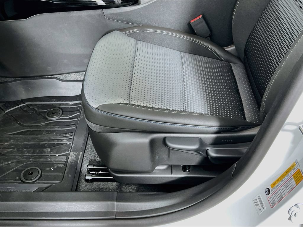 New 2026 Chevrolet Trax LT w/ Driver Confidence Package FWD image 18