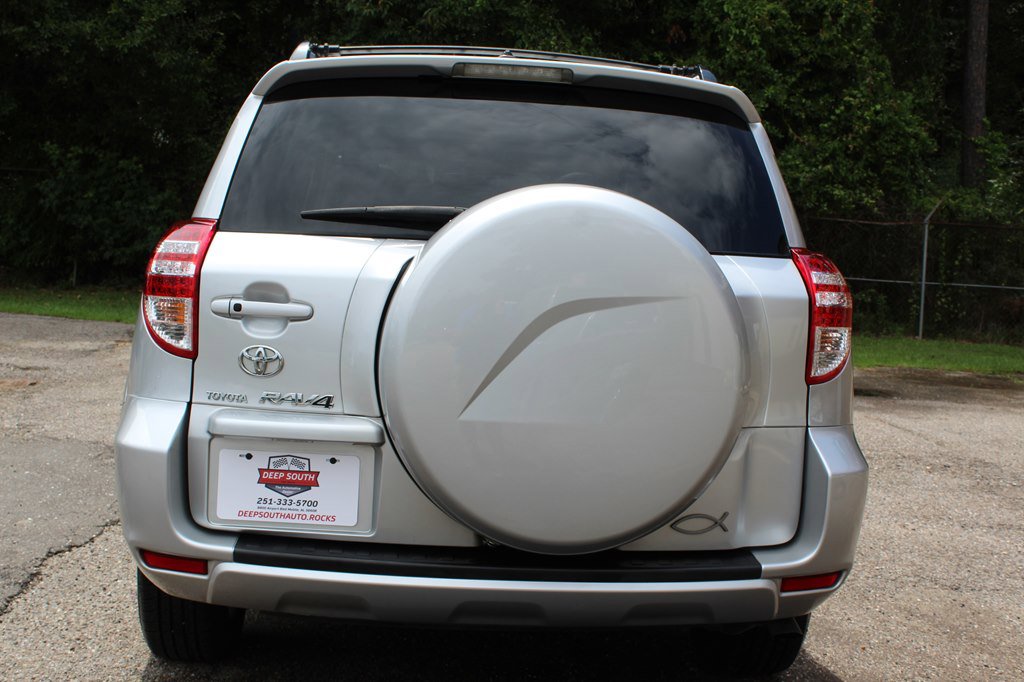 Used 2009 Toyota RAV4 Limited image 14
