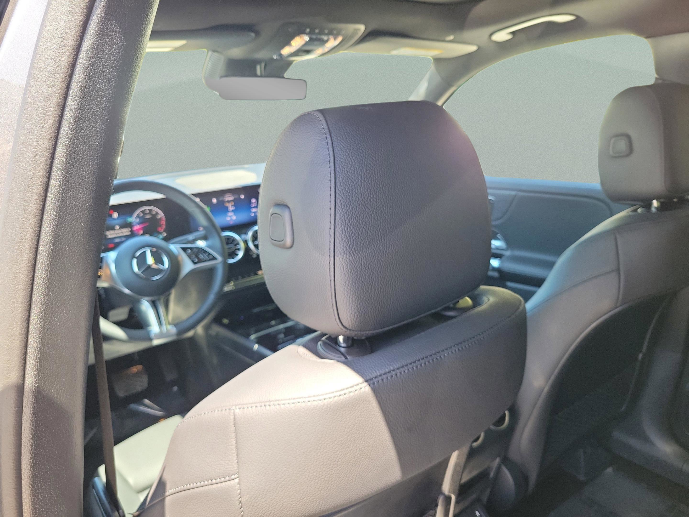 Certified 2026 Mercedes-Benz GLB 250 image 10
