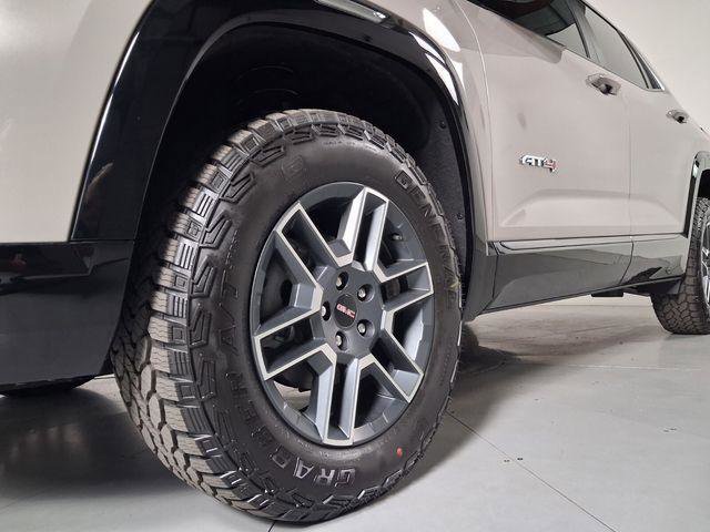 New 2026 GMC Terrain AT4 w/ Technology Package II AWD/4WD image 9