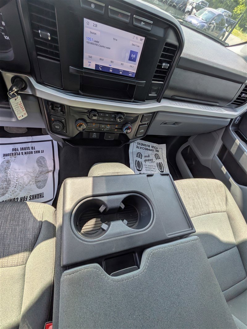 Used 2024 Ford F250 XLT image 23