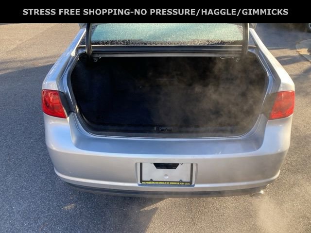 Used 2011 Buick Lucerne CXL image 28