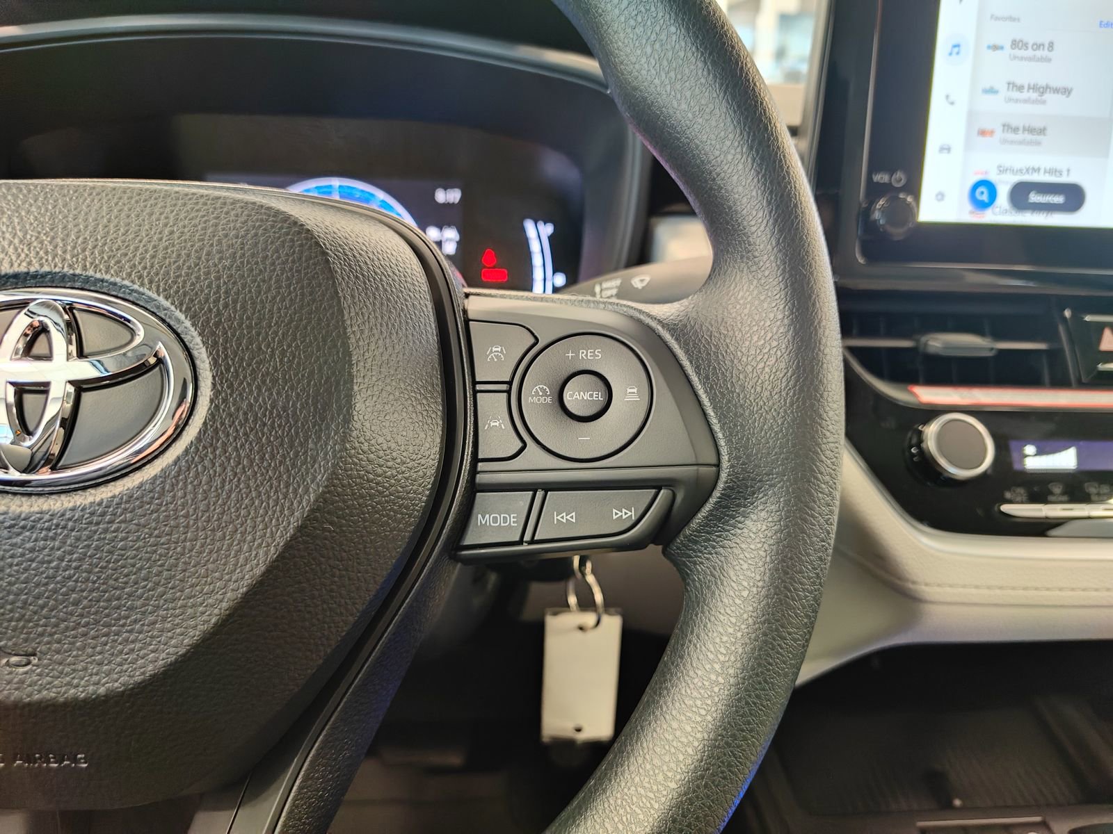 New 2026 Toyota Corolla Cross L image 15