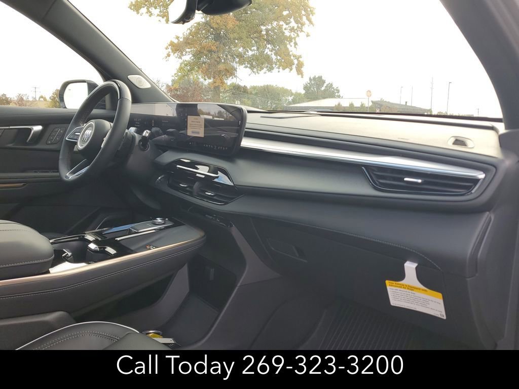 New 2026 Buick Enclave Avenir w/ Super Cruise Package image 32