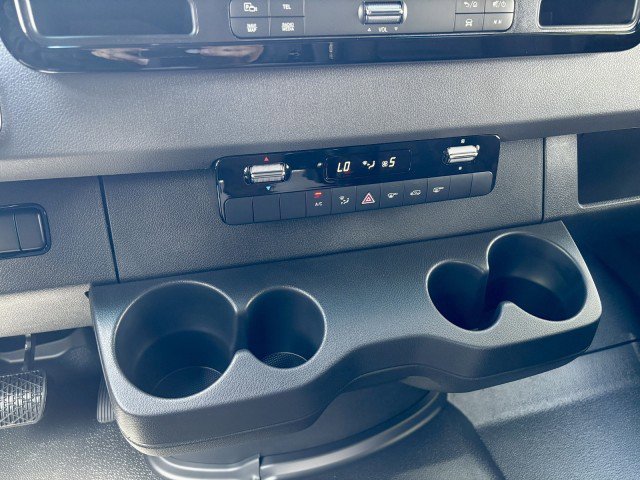 New 2025 Mercedes-Benz Sprinter 2500 image 13