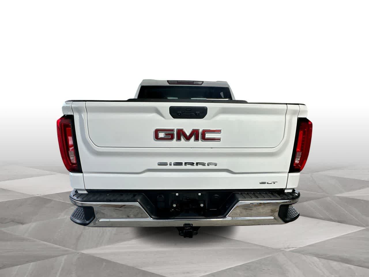 Used 2025 GMC Sierra 1500 SLT AWD/4WD image 7