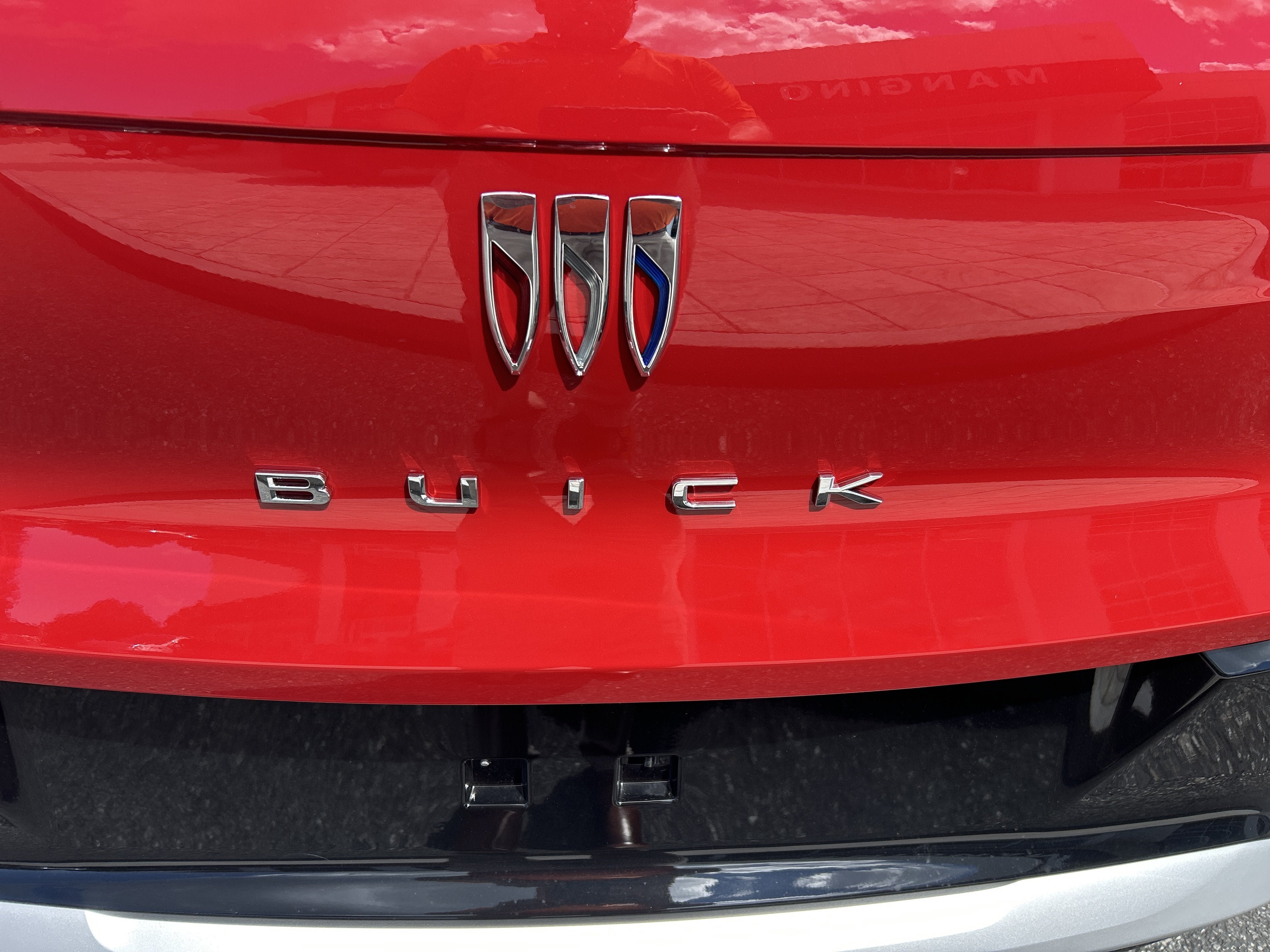 New 2026 Buick Envista Sport Touring w/ Convenience I Package FWD image 8