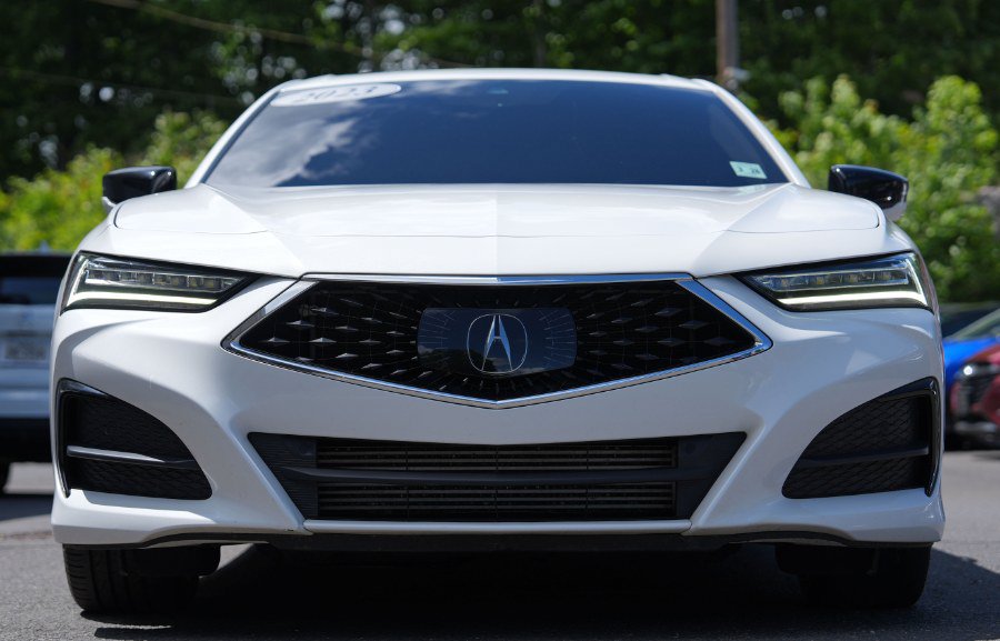 Used 2023 Acura TLX w/ Technology Package FWD image 9