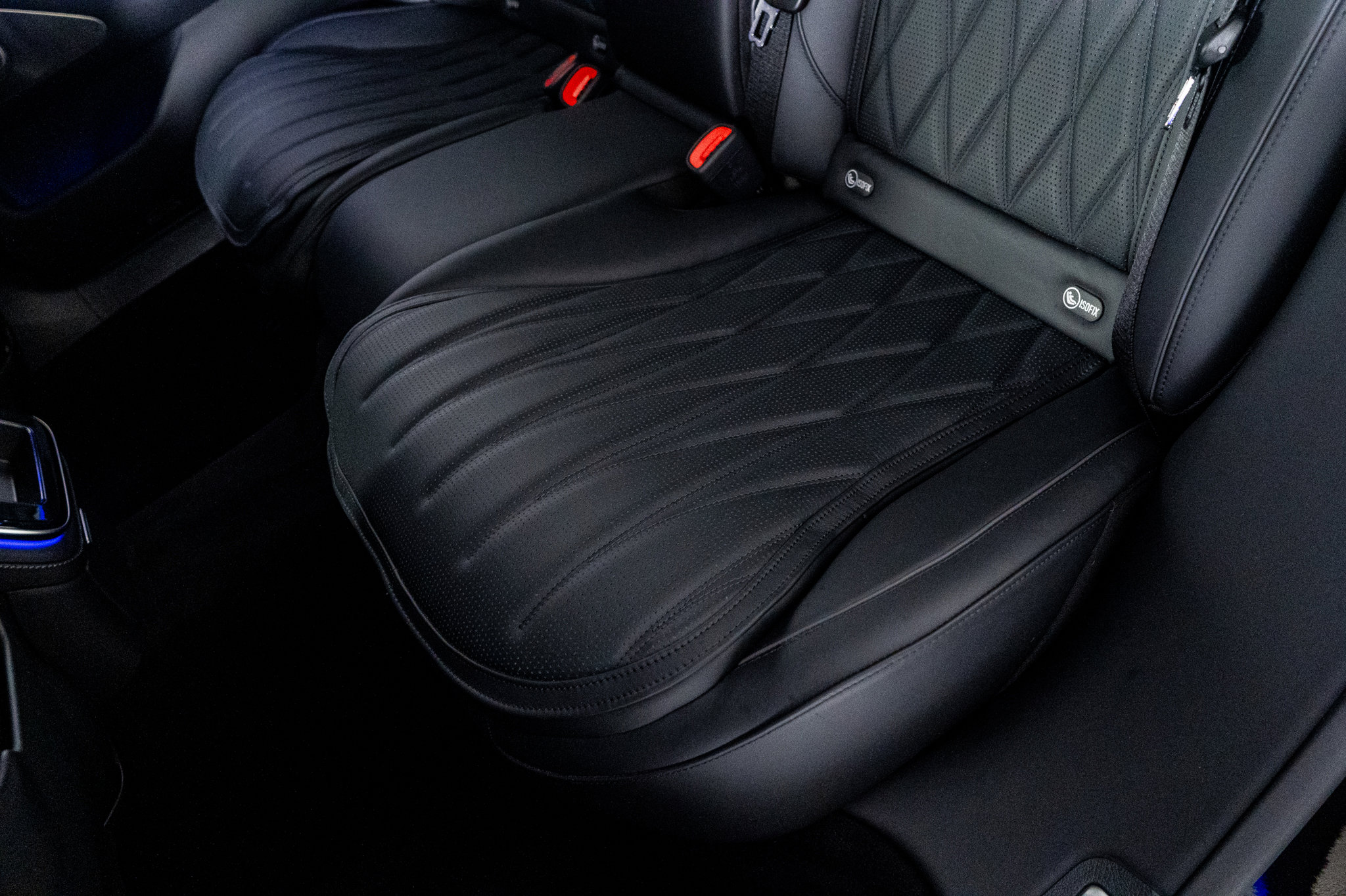 Used 2025 Mercedes-Benz S 63 AMG S w/ AMG Night Package image 34