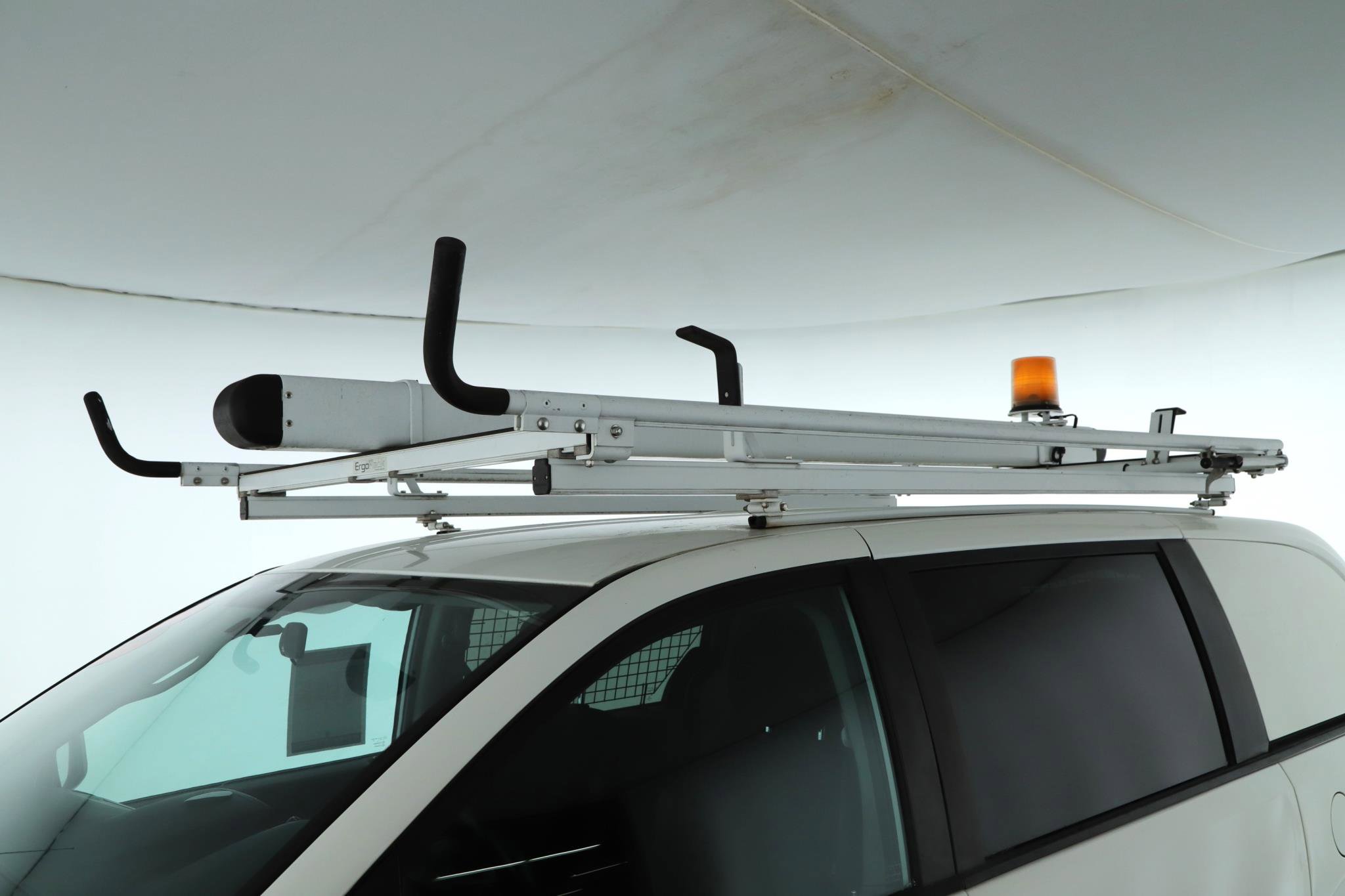 Used 2013 RAM C/V Tradesman image 16