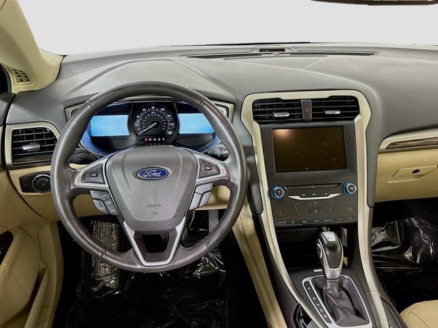 Used 2014 Ford Fusion SE w/ Equipment Group 202A FWD image 22
