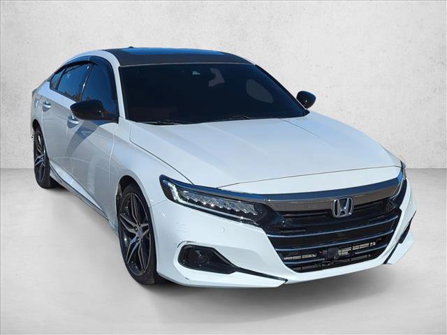 Used 2021 Honda Accord Touring image 3