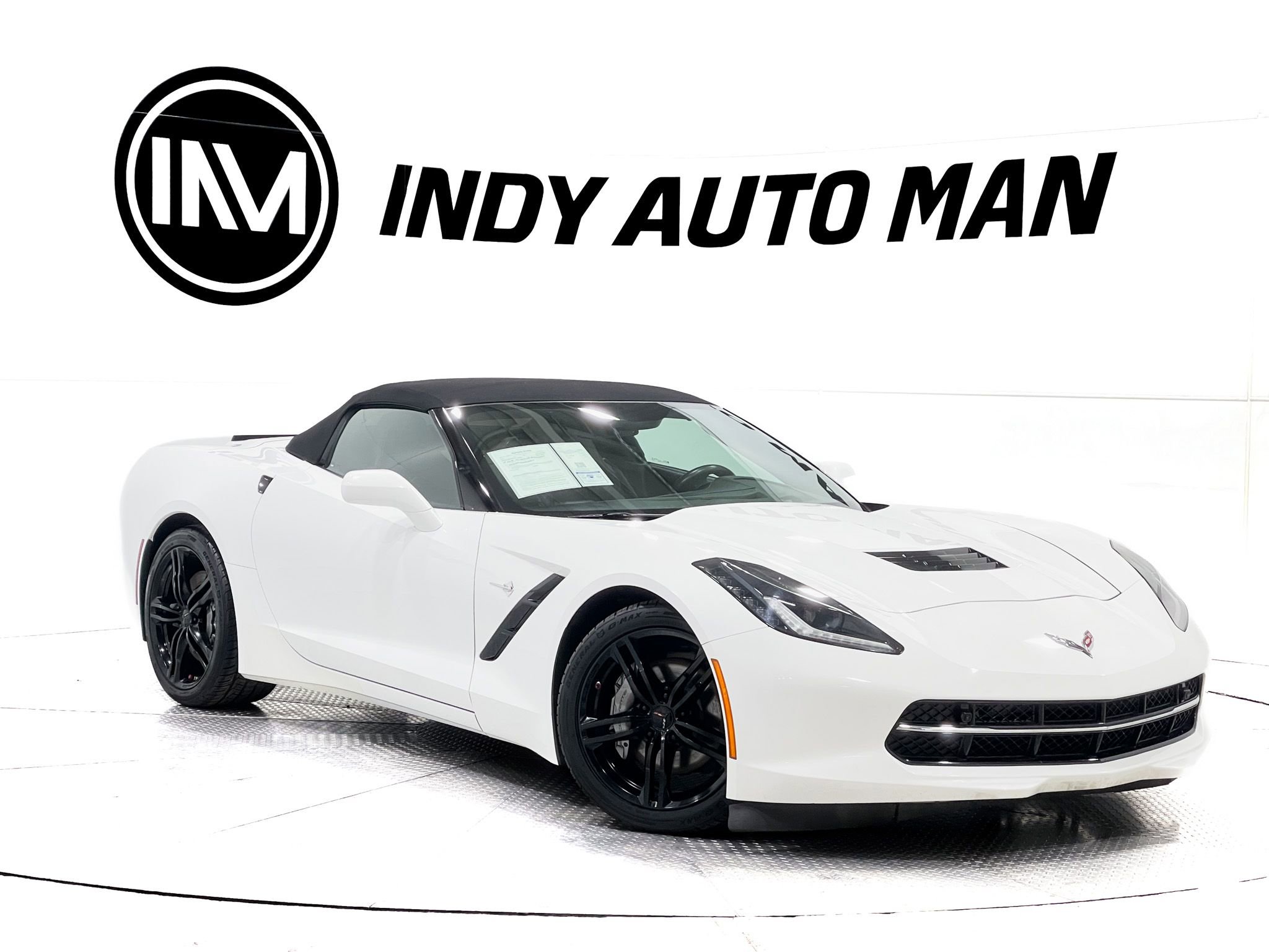 Used 2016 Chevrolet Corvette Stingray w/ 3LT Preferred Equipment Group image 2