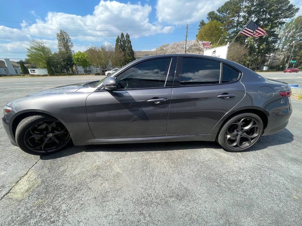 Used 2018 Alfa Romeo Giulia Ti Sport w/ Quick Order Package 22U Sport image 5