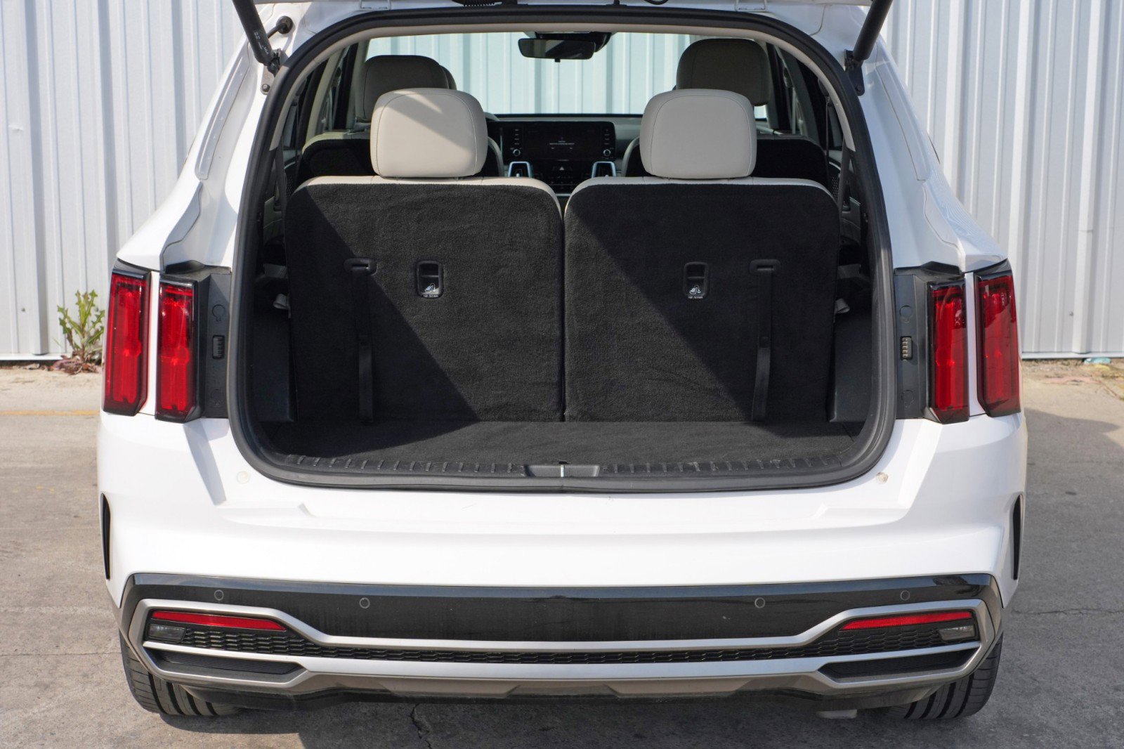 Used 2022 Kia Sorento SX image 9